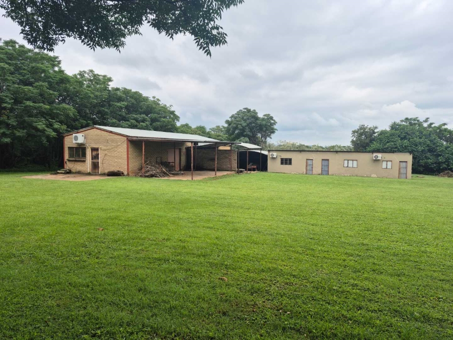 10 Bedroom Property for Sale in Mooinooi North West